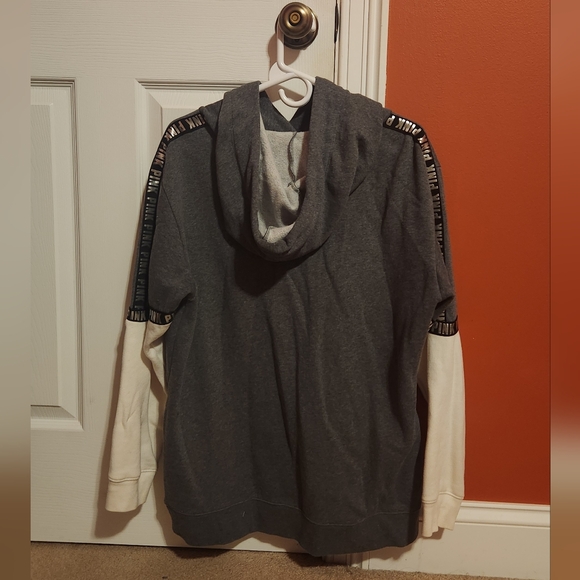 Bold PINK Sparkle Hoodie - Picture 3 of 3